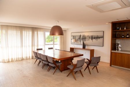 Apartamento à venda com 180m², 2 quartos e 3 vagasÁrea comum