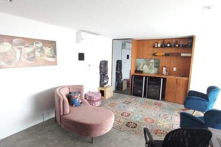 Apartamento à venda com 187m², 3 quartos e 3 vagas