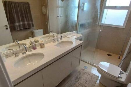 Apartamento à venda com 187m², 3 quartos e 3 vagas