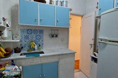 Apartamento à venda com 82m², 2 quartos e sem vaga