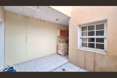 Casa à venda com 130m², 3 quartos e 1 vaga Casa à venda com 130m², 3 quartos e 1 vagaÁrea de Serviço