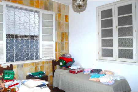 Casa à venda com 300m², 4 quartos e 3 vagasQuarto 1 