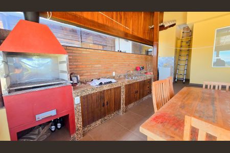 Apartamento para alugar com 3 quartos, 180m² em Sagrada Família, Belo Horizonte