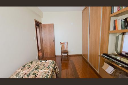 Apartamento para alugar com 3 quartos, 180m² em Sagrada Família, Belo Horizonte