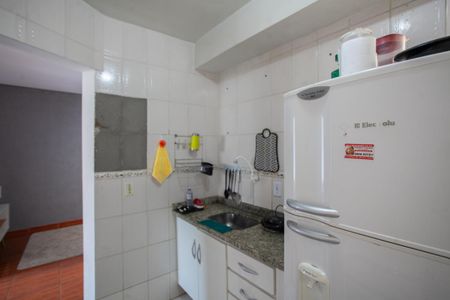 Apartamento à venda com 45m², 2 quartos e 1 vaga Apartamento à venda com 45m², 2 quartos e 1 vagaCozinha e Área de Serviço