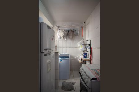 Apartamento à venda com 45m², 2 quartos e 1 vaga Apartamento à venda com 45m², 2 quartos e 1 vagaCozinha e Área de Serviço