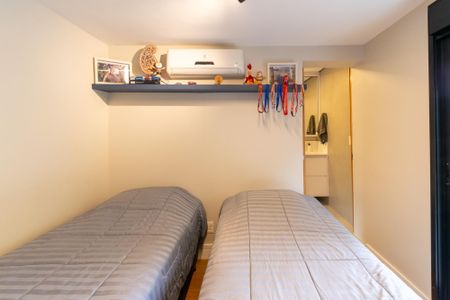 Casa à venda com 175m², 3 quartos e 2 vagasSuíte 2