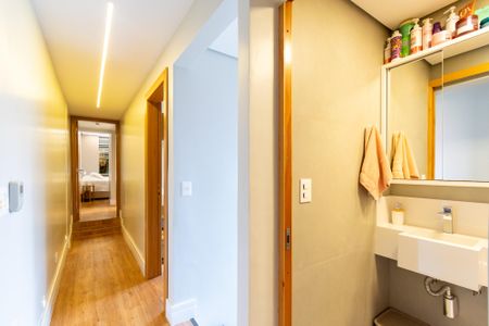 Casa à venda com 175m², 3 quartos e 2 vagasCorredor 