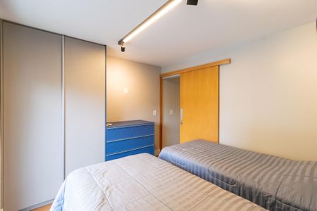 Casa à venda com 175m², 3 quartos e 2 vagasSuíte 2