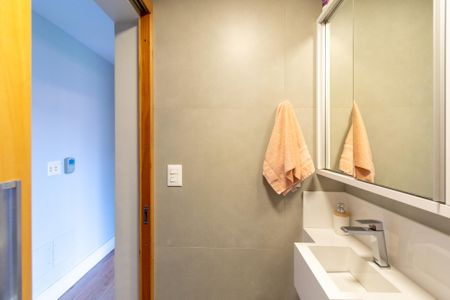 Casa à venda com 175m², 3 quartos e 2 vagasBanheiro Social