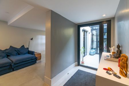 Casa à venda com 175m², 3 quartos e 2 vagasHall de entrada