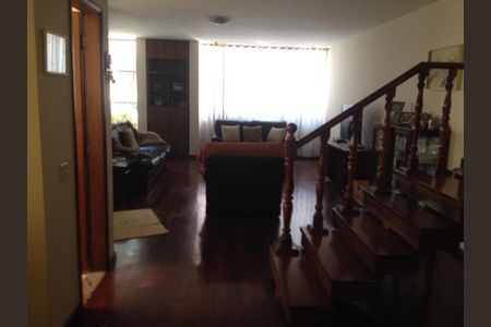 Casa à venda com 4 quartos, 298m² em Jardim São Paulo, São Paulo