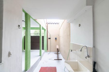 Casa para alugar com 60m², 1 quarto e 1 vagaÁrea externa