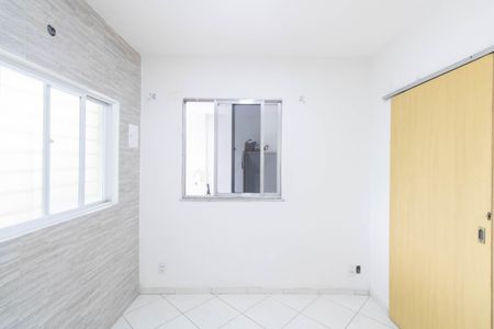 Quarto 1 de casa para alugar com 1 quarto, 60m² em Campo Grande, Rio de Janeiro