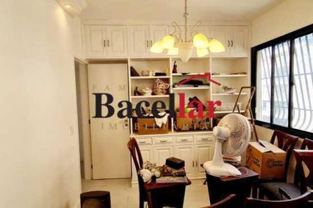 Apartamento à venda com 2 quartos, 95m² em Tijuca, Rio de Janeiro