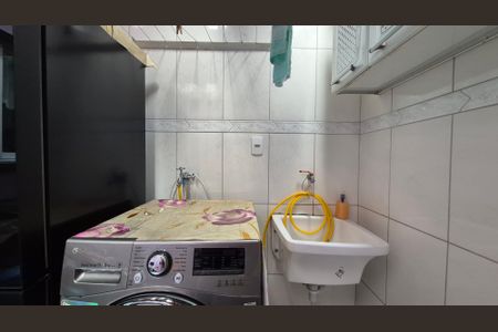 Casa à venda com 111m², 3 quartos e 2 vagas Casa à venda com 111m², 3 quartos e 2 vagasArea de serviço