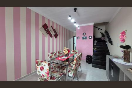 Sala de casa à venda com 3 quartos, 111m² em Vila Vitória, Santo André