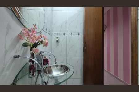 Casa à venda com 111m², 3 quartos e 2 vagas Casa à venda com 111m², 3 quartos e 2 vagasLavabo