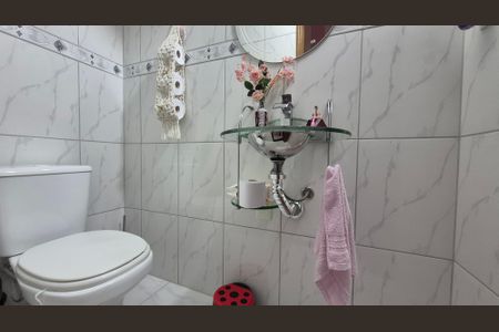 Casa à venda com 111m², 3 quartos e 2 vagas Casa à venda com 111m², 3 quartos e 2 vagasLavabo