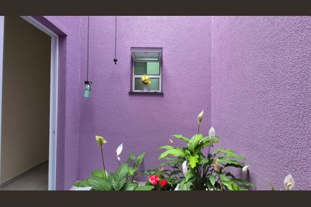 Casa à venda com 111m², 3 quartos e 2 vagas Casa à venda com 111m², 3 quartos e 2 vagasVista