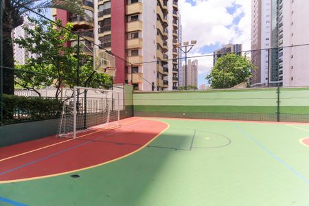 Apartamento para alugar com 225m², 4 quartos e 4 vagas Apartamento para alugar com 225m², 4 quartos e 4 vagasQuadra