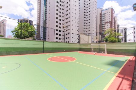 Apartamento para alugar com 225m², 4 quartos e 4 vagas Apartamento para alugar com 225m², 4 quartos e 4 vagasQuadra