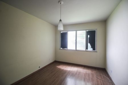 Sala de apartamento para alugar com 3 quartos, 90m² em Luz, Nova Iguaçu