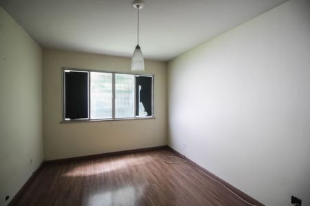 Sala de apartamento para alugar com 3 quartos, 90m² em Luz, Nova Iguaçu