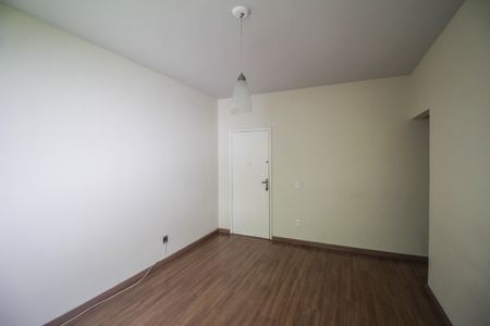 Apartamento para alugar com 90m², 3 quartos e 1 vagaSala