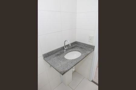 Banheiro da Suíte de apartamento para alugar com 2 quartos, 34m² em Lapa de Baixo, São Paulo