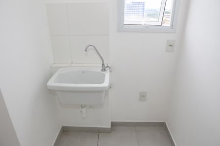 Apartamento para alugar com 34m², 2 quartos e sem vagaCozinha e Área de Serviço