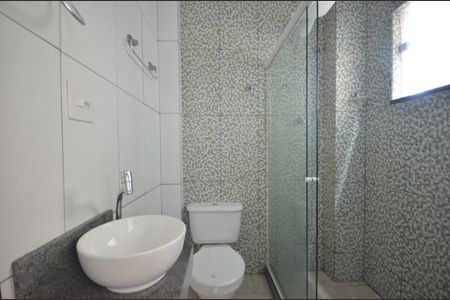 Apartamento para alugar com 70m², 2 quartos e sem vagaBanheiro da Suíte