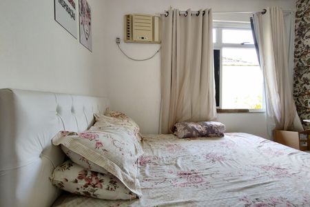 Casa de condomínio para alugar com 198m², 3 quartos e sem vaga Casa de condomínio para alugar com 198m², 3 quartos e sem vagaQuarto 1