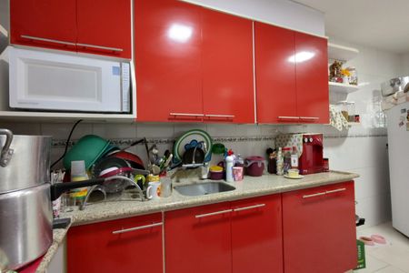 Casa de condomínio para alugar com 198m², 3 quartos e sem vaga Casa de condomínio para alugar com 198m², 3 quartos e sem vagaCozinha - Armários