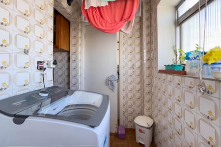 Apartamento à venda com 72m², 2 quartos e 1 vagaÁrea de serviço 