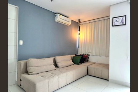 Apartamento para alugar com 52m², 1 quarto e 1 vagaSala