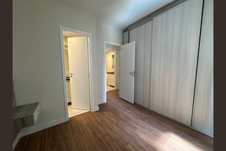 Apartamento à venda com 90m², 3 quartos e 1 vagaSuíte