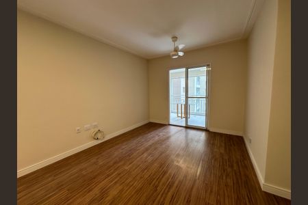 Apartamento à venda com 90m², 3 quartos e 1 vagaSala