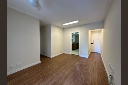 Apartamento à venda com 90m², 3 quartos e 1 vagaSala