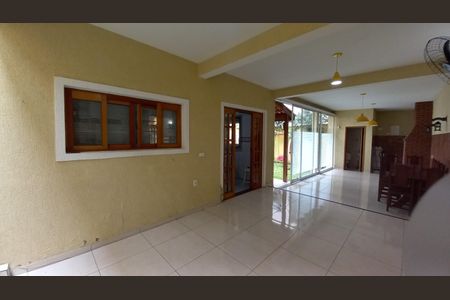 Casa para alugar com 460m², 4 quartos e 2 vagasChurrasqueira