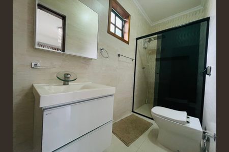 Casa para alugar com 460m², 4 quartos e 2 vagasBanheiro 4