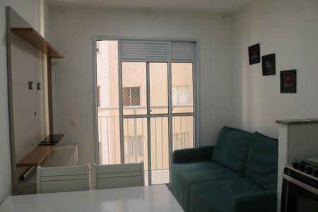 Apartamento para alugar com 35m², 2 quartos e sem vagaSala e Cozinha Integrada
