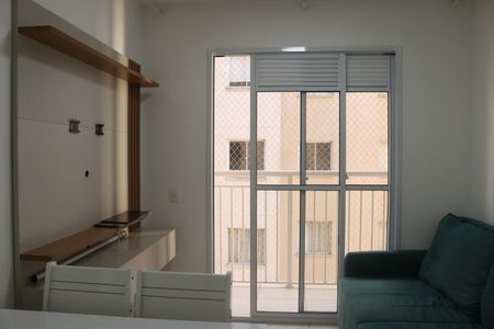 Apartamento para alugar com 35m², 2 quartos e sem vagaSala e Cozinha Integrada