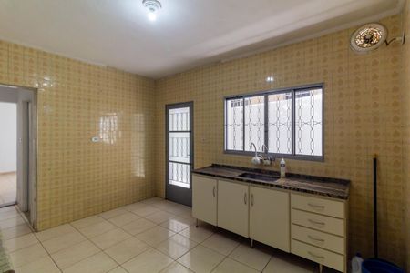 Cozinha de casa à venda com 2 quartos, 100m² em Parque Santa Madalena, São Paulo