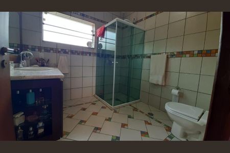 Casa à venda com 300m², 3 quartos e 3 vagas Casa à venda com 300m², 3 quartos e 3 vagasFoto 10