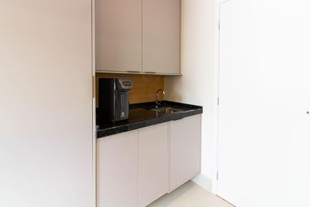 Apartamento para alugar com 24m², 1 quarto e sem vagaSala/Cozinha