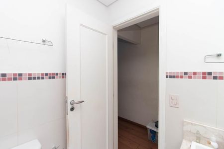 Casa à venda com 560m², 7 quartos e 6 vagas Casa à venda com 560m², 7 quartos e 6 vagasBanheiro da Suíte 2