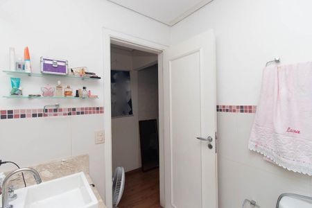 Casa à venda com 560m², 7 quartos e 6 vagas Casa à venda com 560m², 7 quartos e 6 vagasBanheiro da Suíte 1