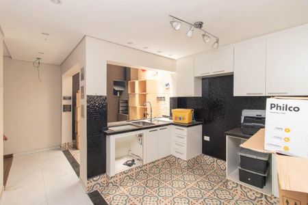 Casa à venda com 560m², 7 quartos e 6 vagas Casa à venda com 560m², 7 quartos e 6 vagasCozinha 2