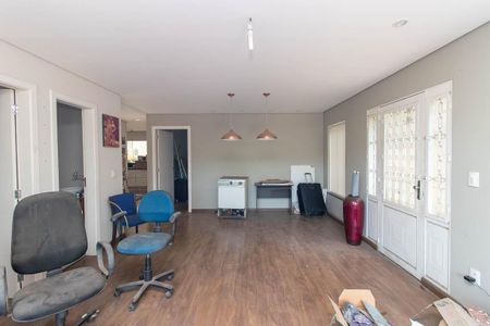 Casa à venda com 560m², 7 quartos e 6 vagas Casa à venda com 560m², 7 quartos e 6 vagasSala 3